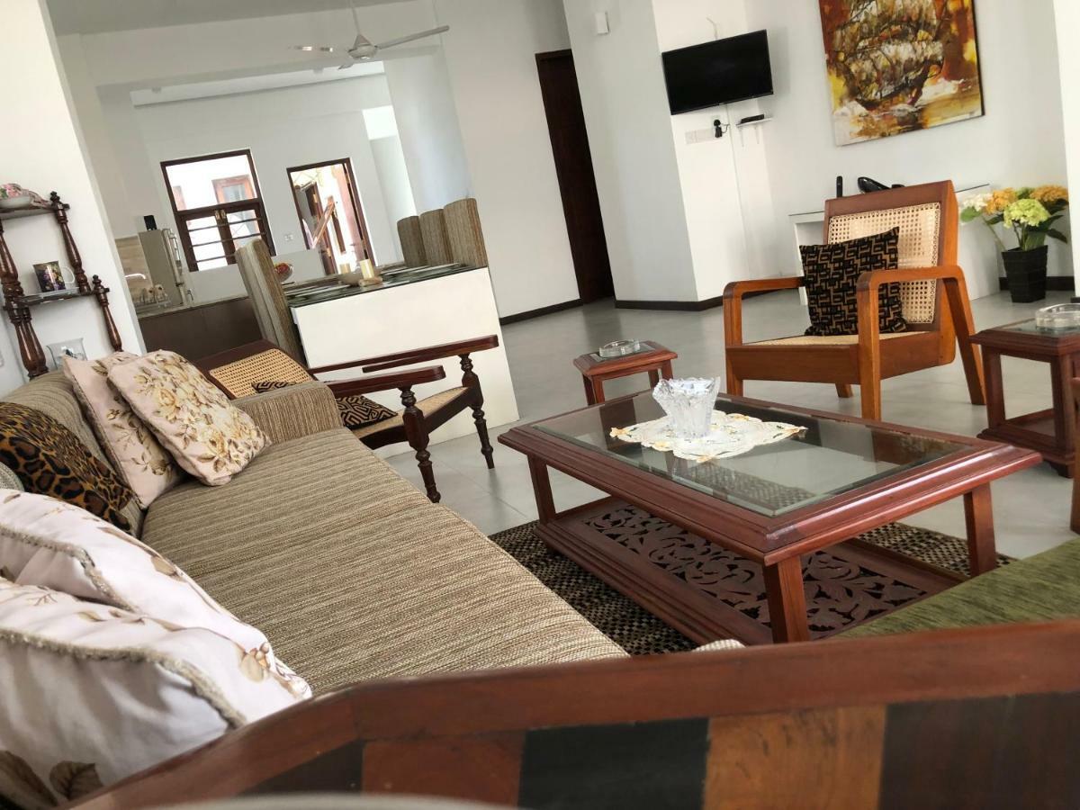 The Apartments By Lanka Vacations Colombo Exterior photo